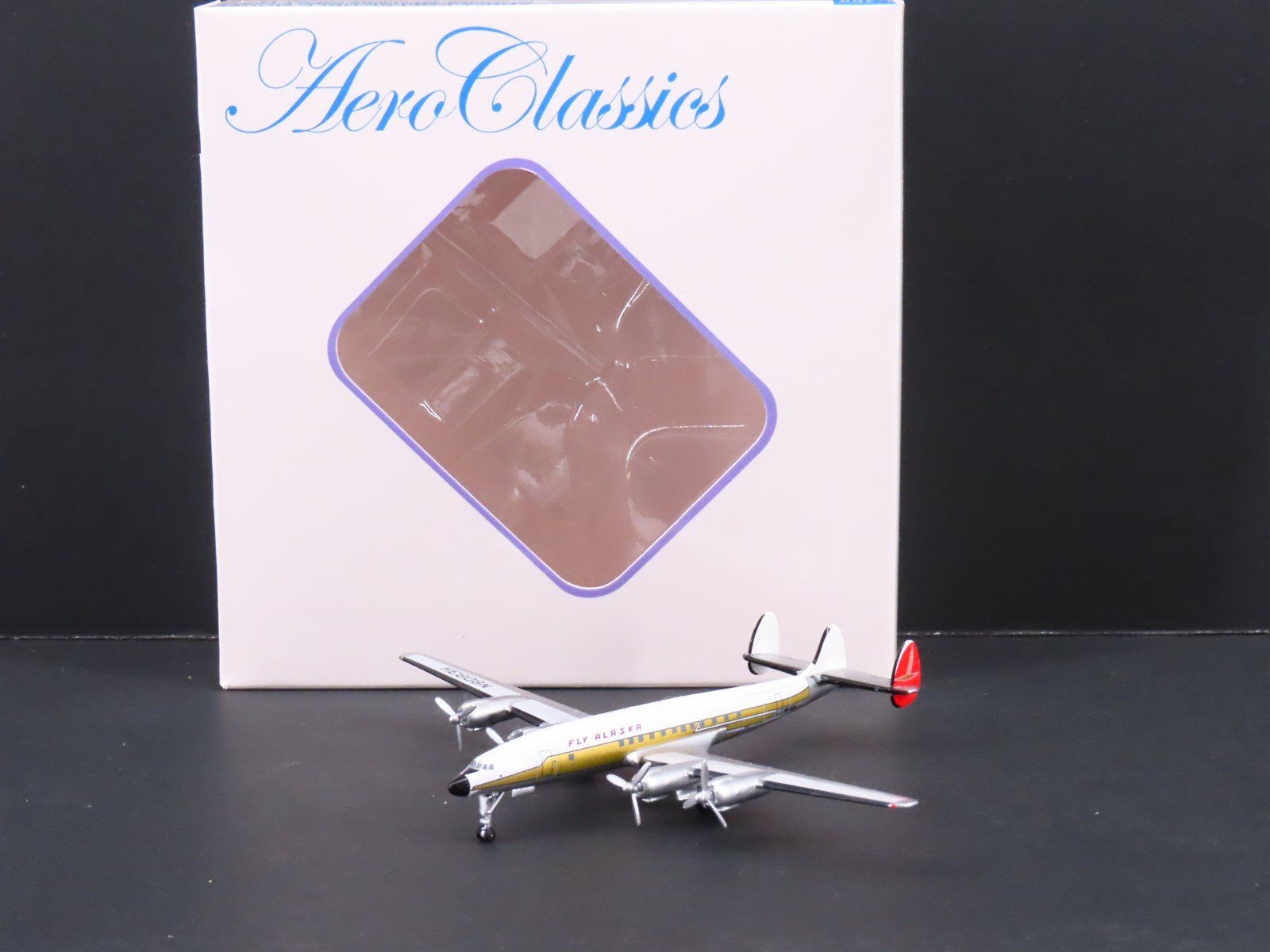 1:400 Aero Classics Die-Cast Air Alaska Lockheed L-1649A Airliner N8083H