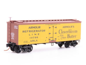 N Scale Micro-Trains MTL 58550 Armour's Cloverbloom Butter 36' Reefer #14796