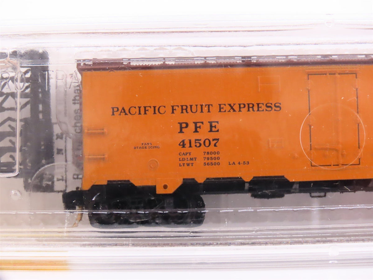 N Scale Micro-Trains MTL 59520 SP UP PFE Pacific Fruit Express 40&#39; Reefer #41507