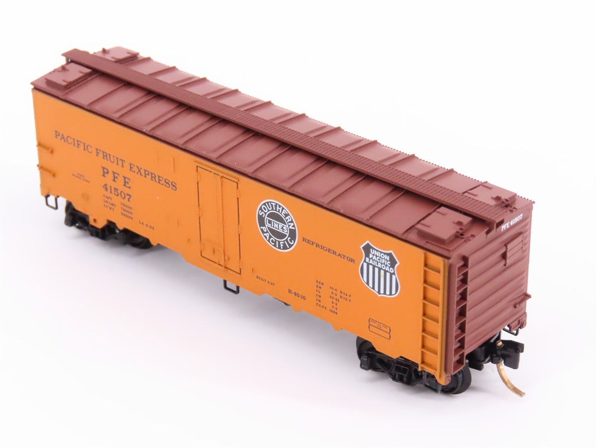 N Scale Micro-Trains MTL 59520 SP UP PFE Pacific Fruit Express 40&#39; Reefer #41507