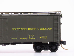 N Scale Micro-Trains MTL 59510 PFE Pacific Fruit Express 40' Steel Reefer #925