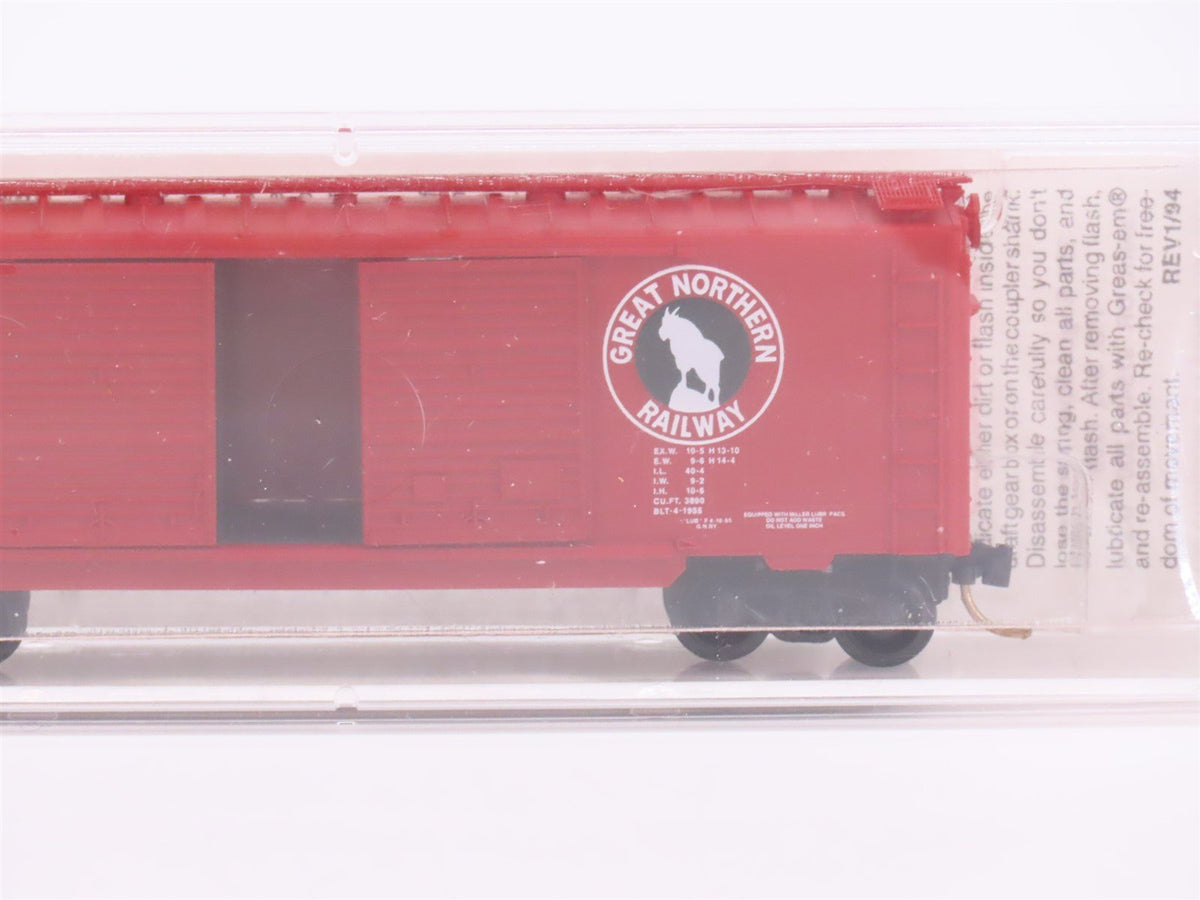 N Scale Micro-Trains MTL 23060 GN Great Northern Railway 40&#39; Box Car #3270