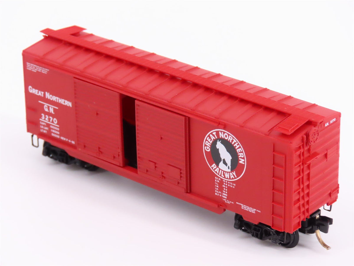 N Scale Micro-Trains MTL 23060 GN Great Northern Railway 40&#39; Box Car #3270