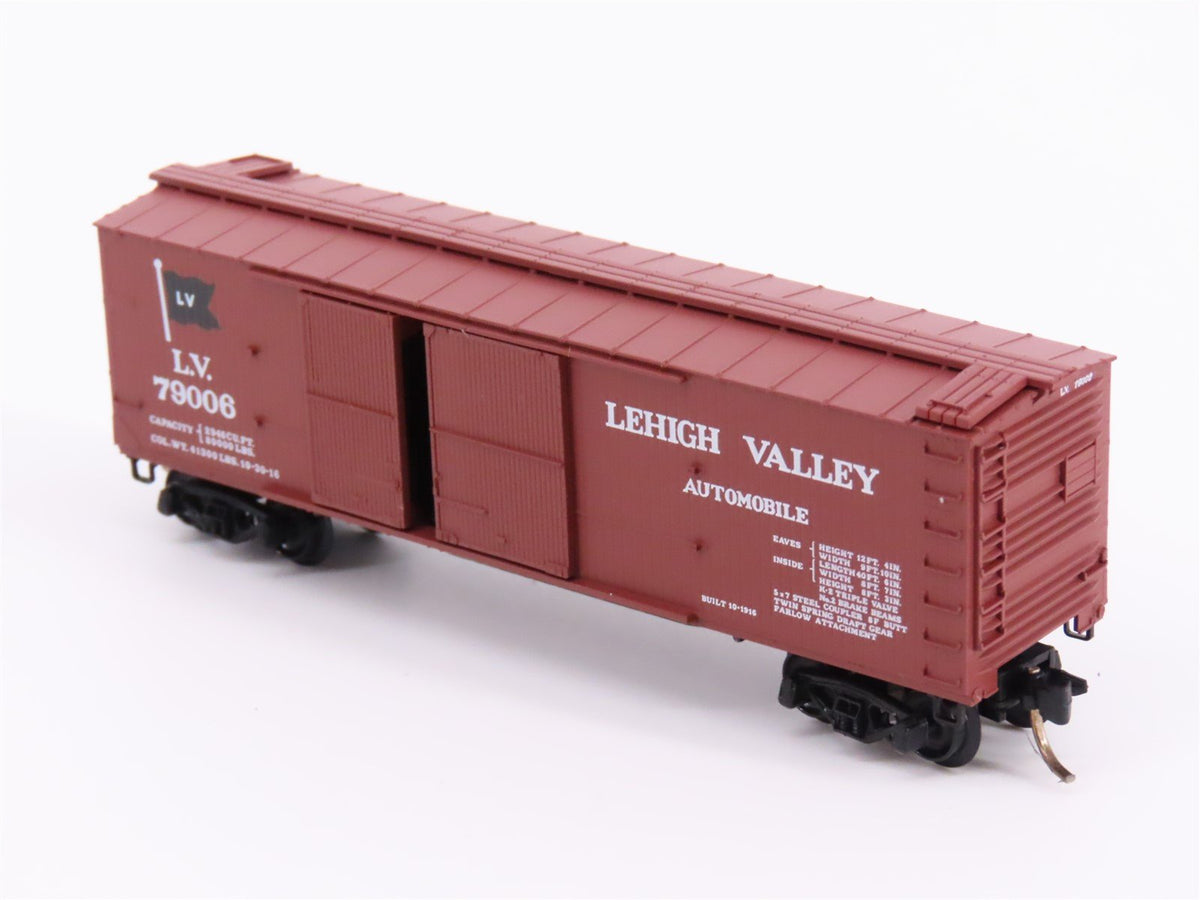 N Scale Kadee Micro-Trains MTL 43050 LV Lehigh Valley 40&#39; Box Car #79006