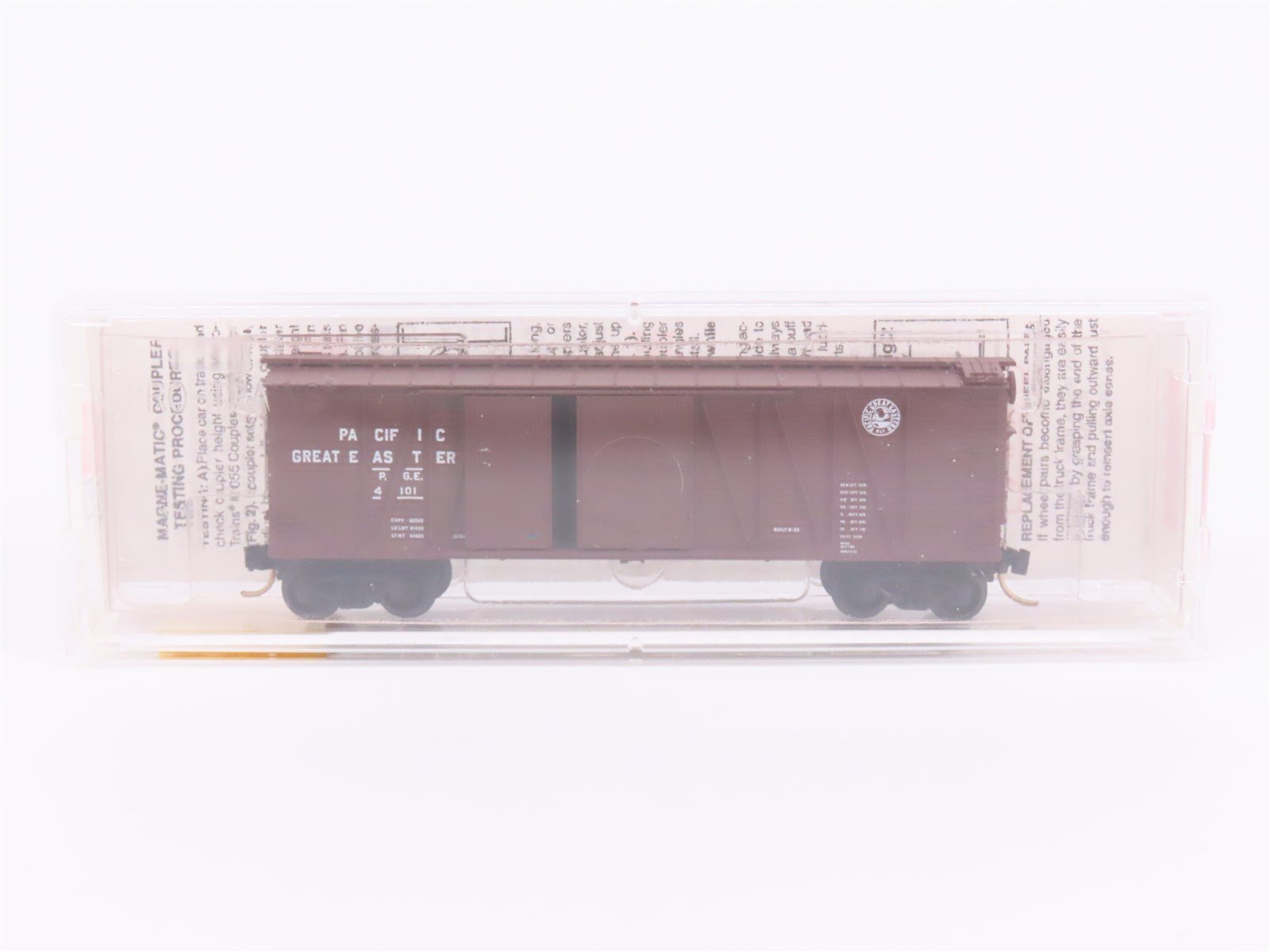 N Scale Micro-Trains MTL 29080 PGE Pacific Great Eastern 40' Box Car #4101