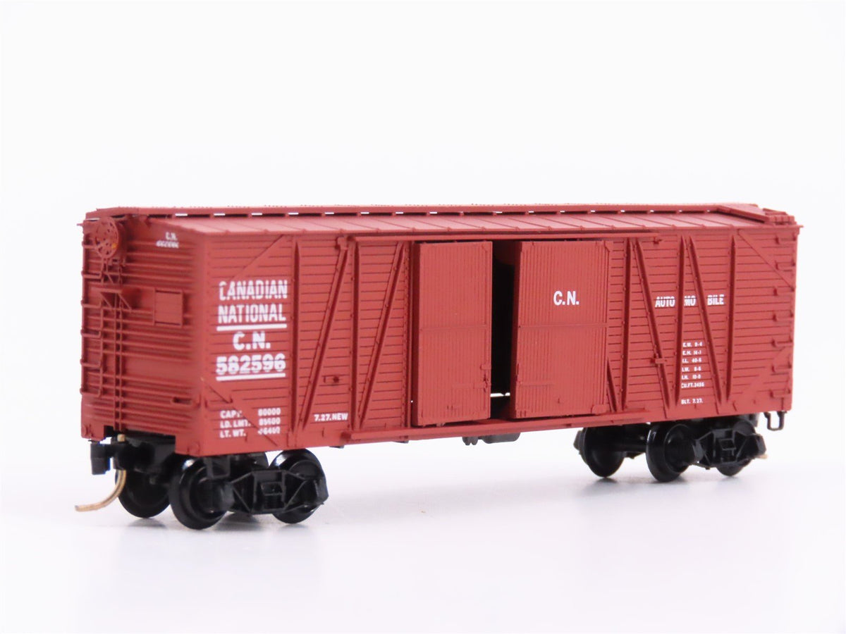 N Scale Micro-Trains MTL 29070 CN Canadian National 40&#39; Auto Box Car #582596