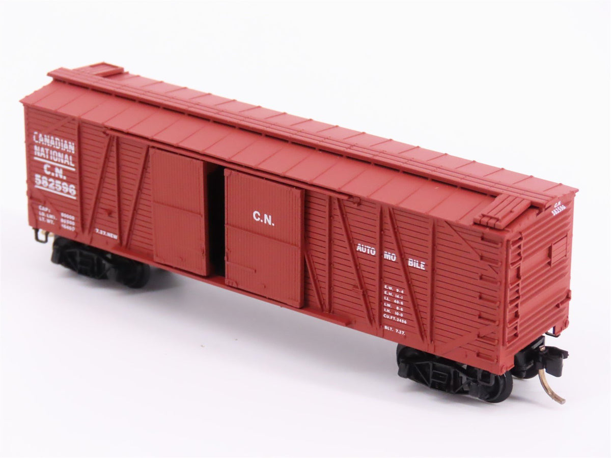 N Scale Micro-Trains MTL 29070 CN Canadian National 40&#39; Auto Box Car #582596