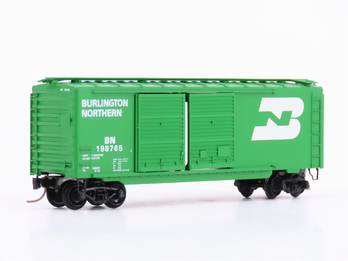 N Scale Micro-Trains MTL 23080 BN Burlington Northern 40&#39; Box Car #198765