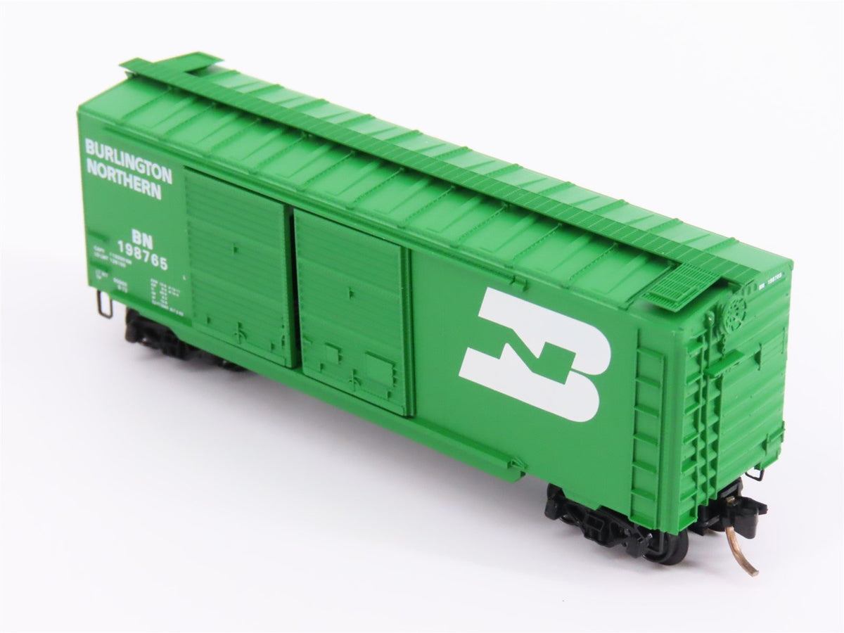 N Scale Micro-Trains MTL 23080 BN Burlington Northern 40&#39; Box Car #198765