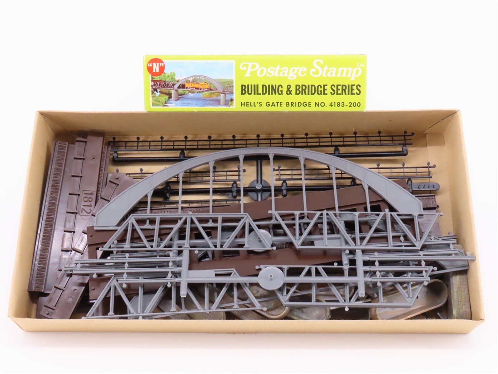 N 1/160 Scale Aurora Postage Stamp Kit #4183-200 Hell's Gate Bridge