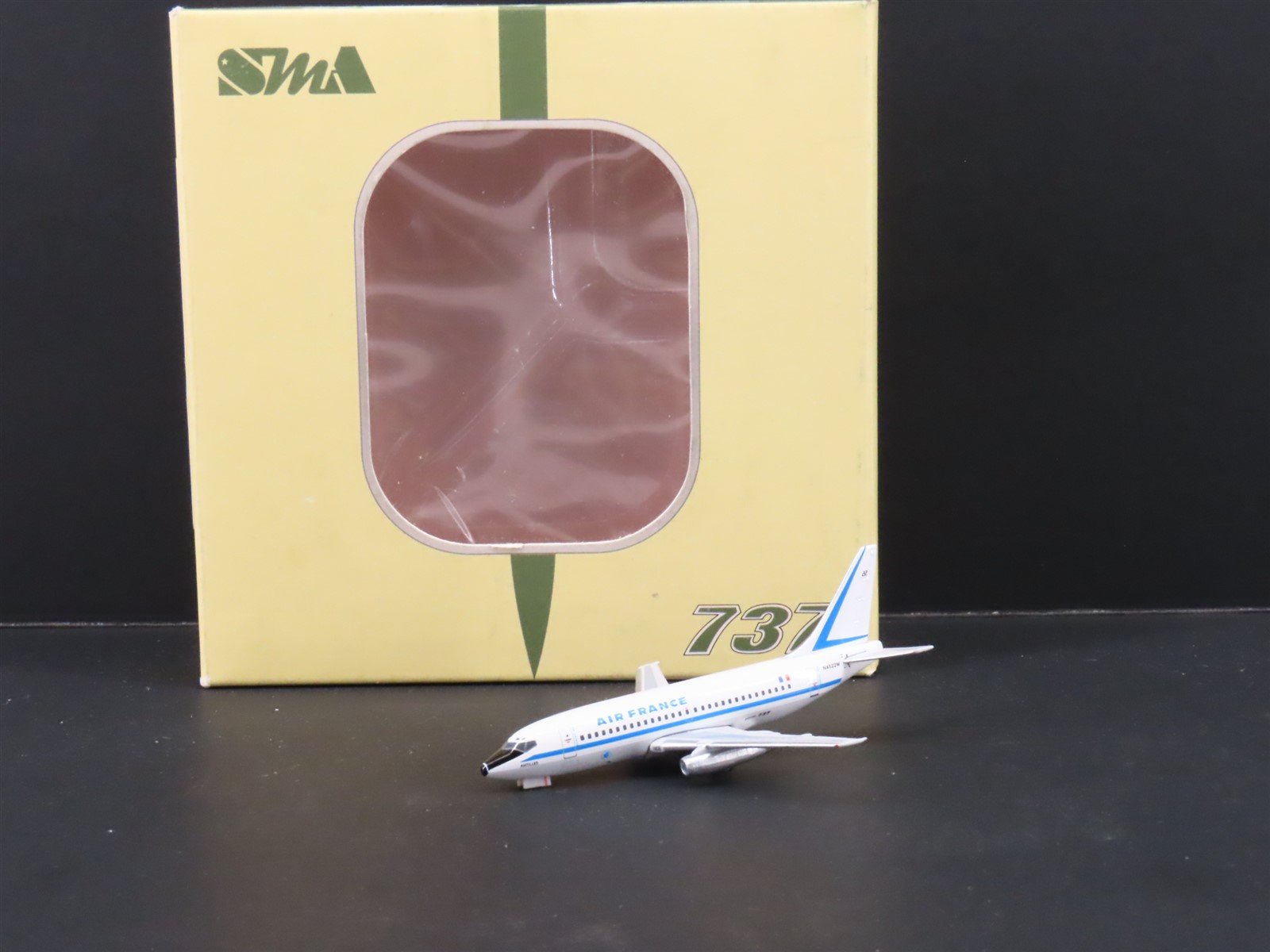 1:400 Scale SMA Die-Cast Air France Boeing B737-247 Airliner N4522W