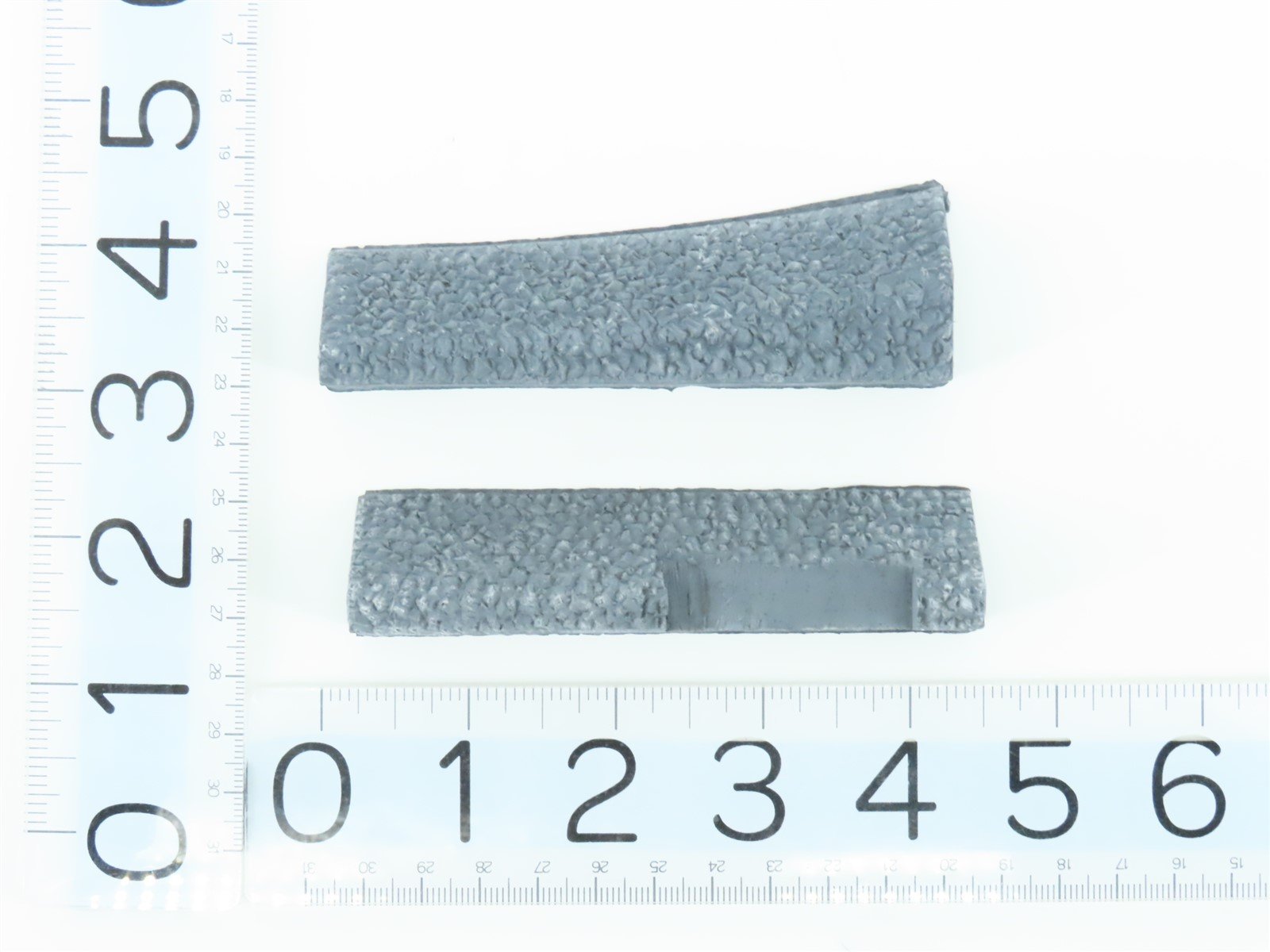 G Scale LGB 61200 Right Hand R1 30 Degree Switch Roadbed