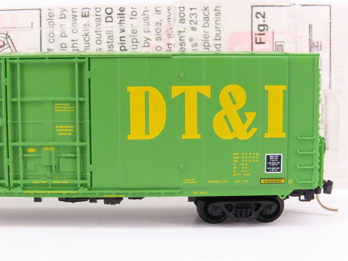 N Scale Micro-Trains MTL 102010 DTI Detroit Toledo &amp; Ironton 60&#39; Box Car #25915