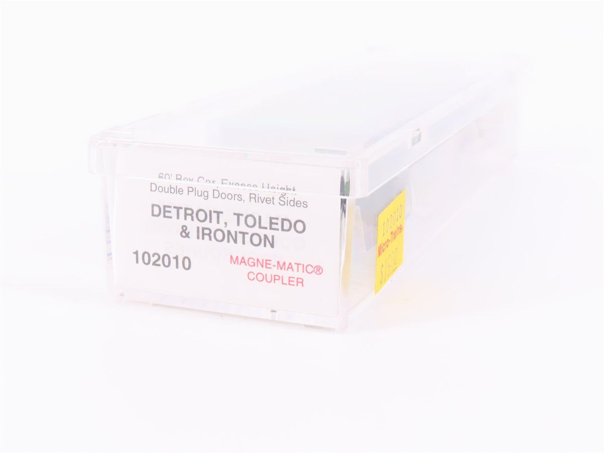 N Scale Micro-Trains MTL 102010 DTI Detroit Toledo &amp; Ironton 60&#39; Box Car #25915