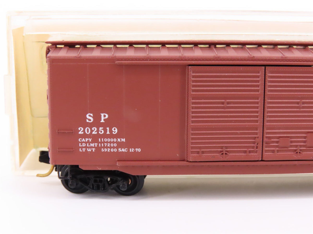 N Kadee Micro-Trains MTL 34091 SP Southern Pacific Box Car #202519 - Blue Label