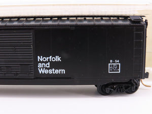 N Scale Kadee Micro-Trains MTL 34030 NW Norfolk Western 50' Box Car #285243