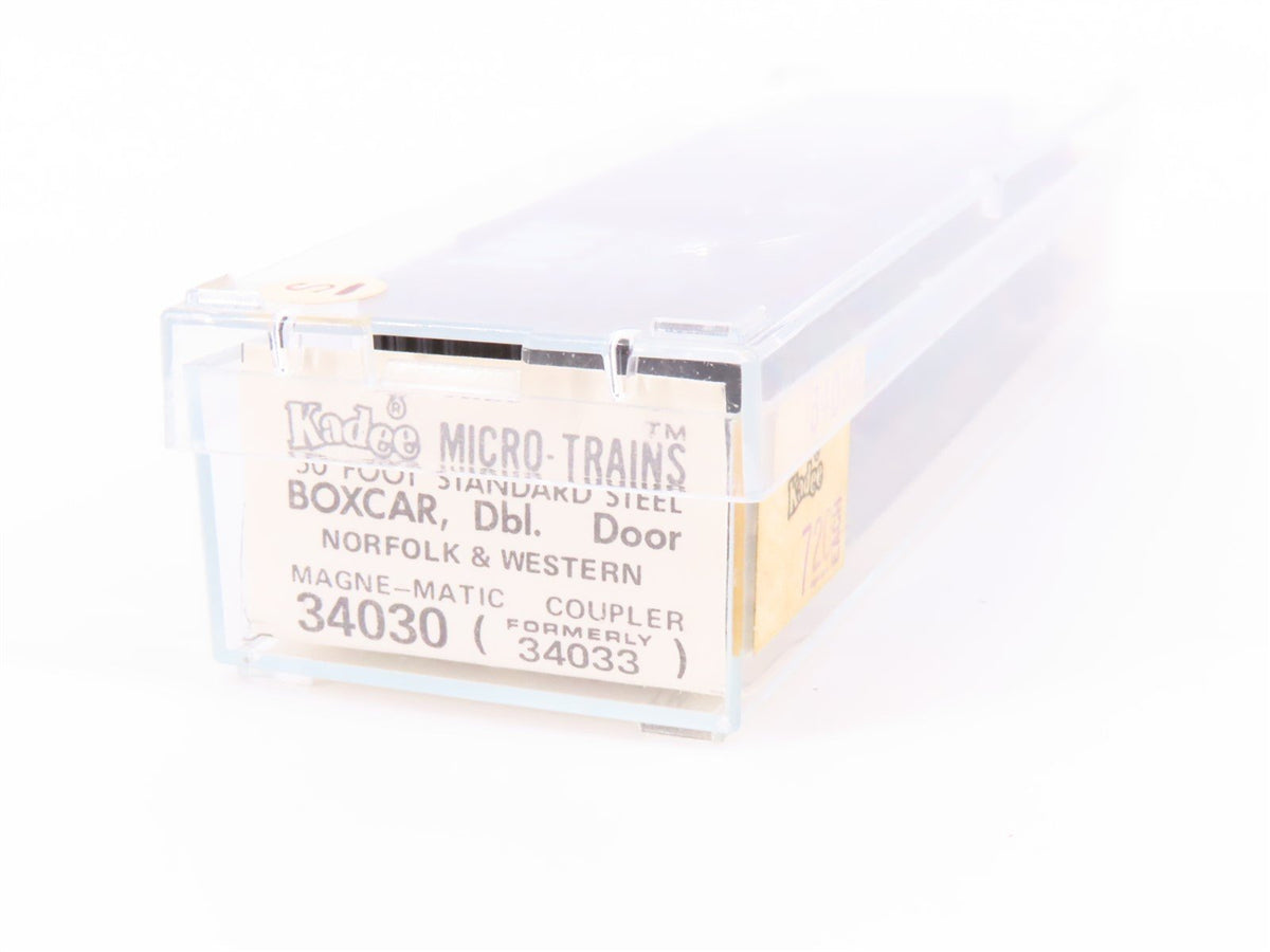 N Scale Kadee Micro-Trains MTL 34030 NW Norfolk Western 50&#39; Box Car #285243