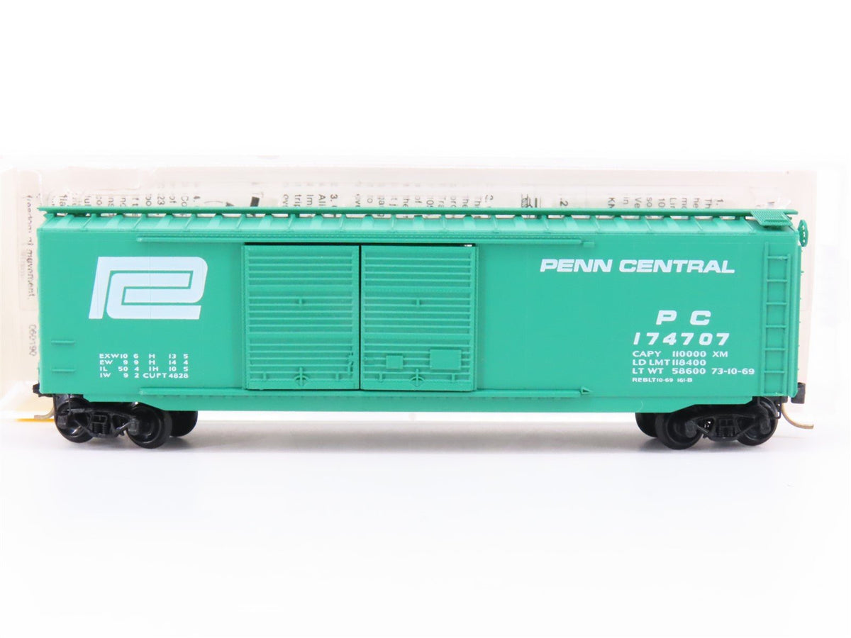 N Scale Micro-Trains MTL 34020 PC Penn Central 50&#39; Double Door Box Car #174707