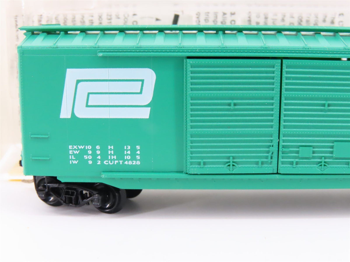 N Scale Micro-Trains MTL 34020 PC Penn Central 50&#39; Double Door Box Car #174707