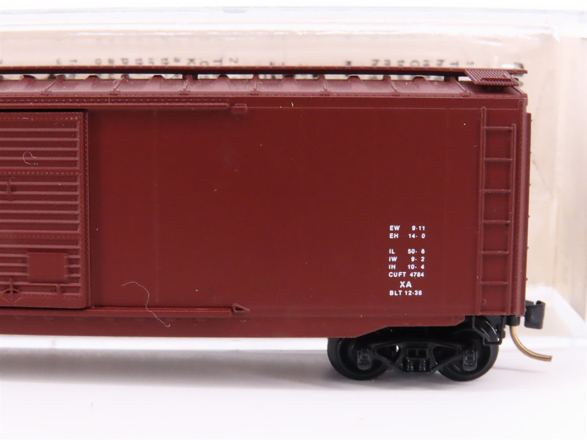 N Scale Kadee Micro-Trains MTL 34140 MILW Milwaukee Road 50&#39; Box Car #13252