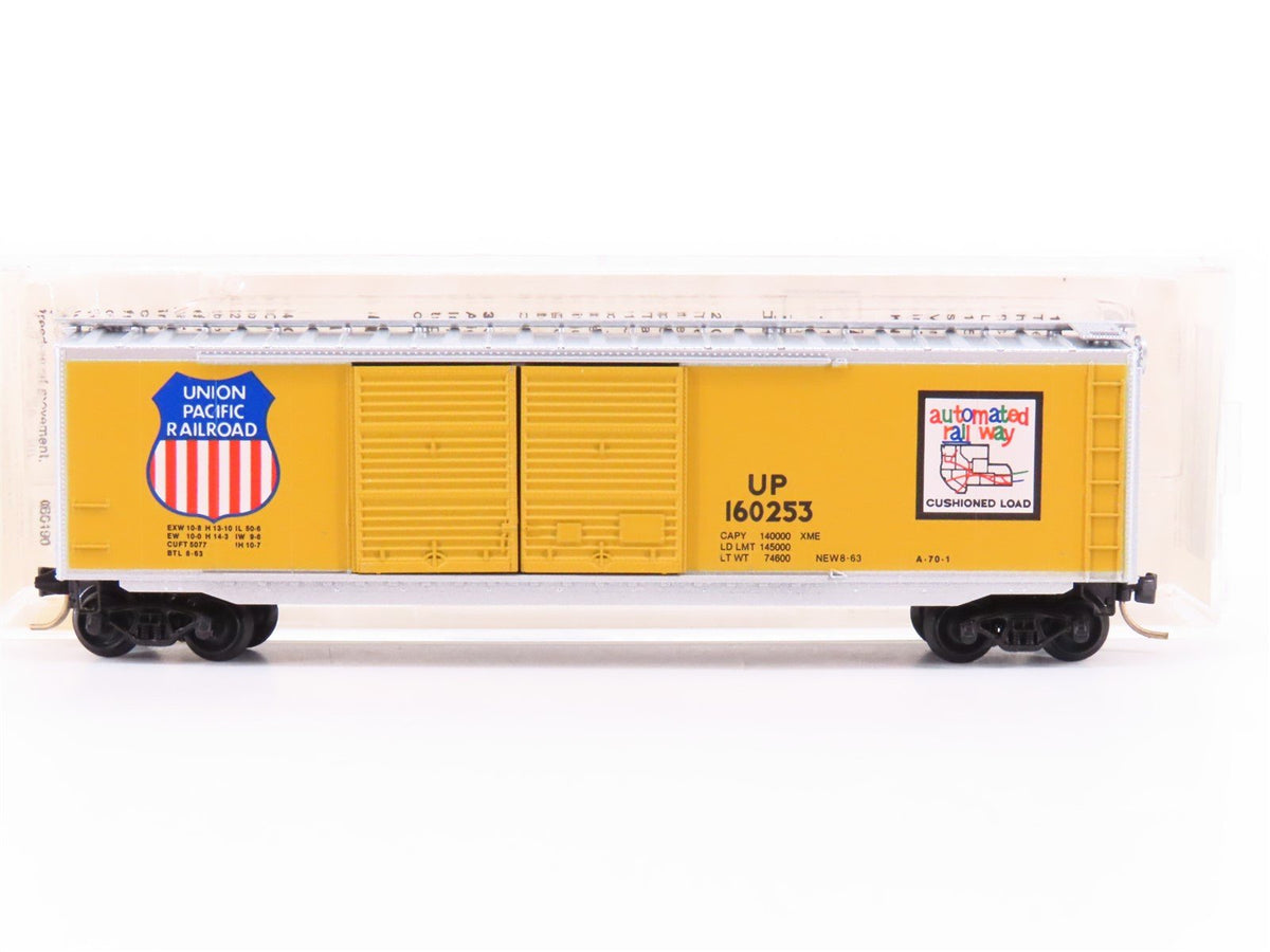 N Scale Micro-Trains MTL 34090 UP Union Pacific 50&#39; Double Door Box Car #160253