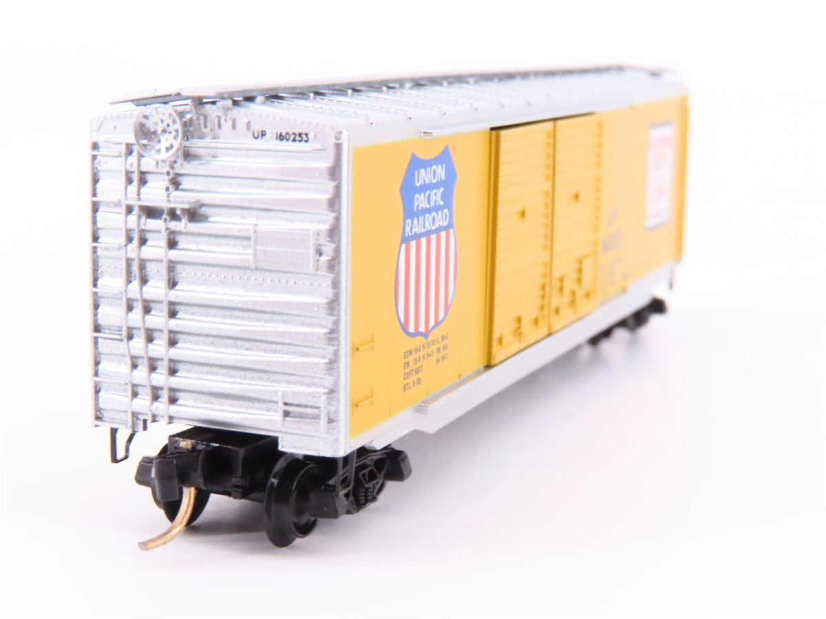 N Scale Micro-Trains MTL 34090 UP Union Pacific 50&#39; Double Door Box Car #160253