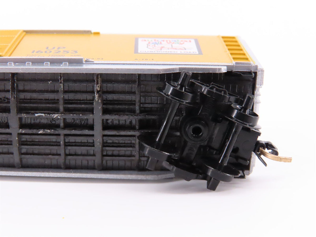 N Scale Micro-Trains MTL 34090 UP Union Pacific 50&#39; Double Door Box Car #160253