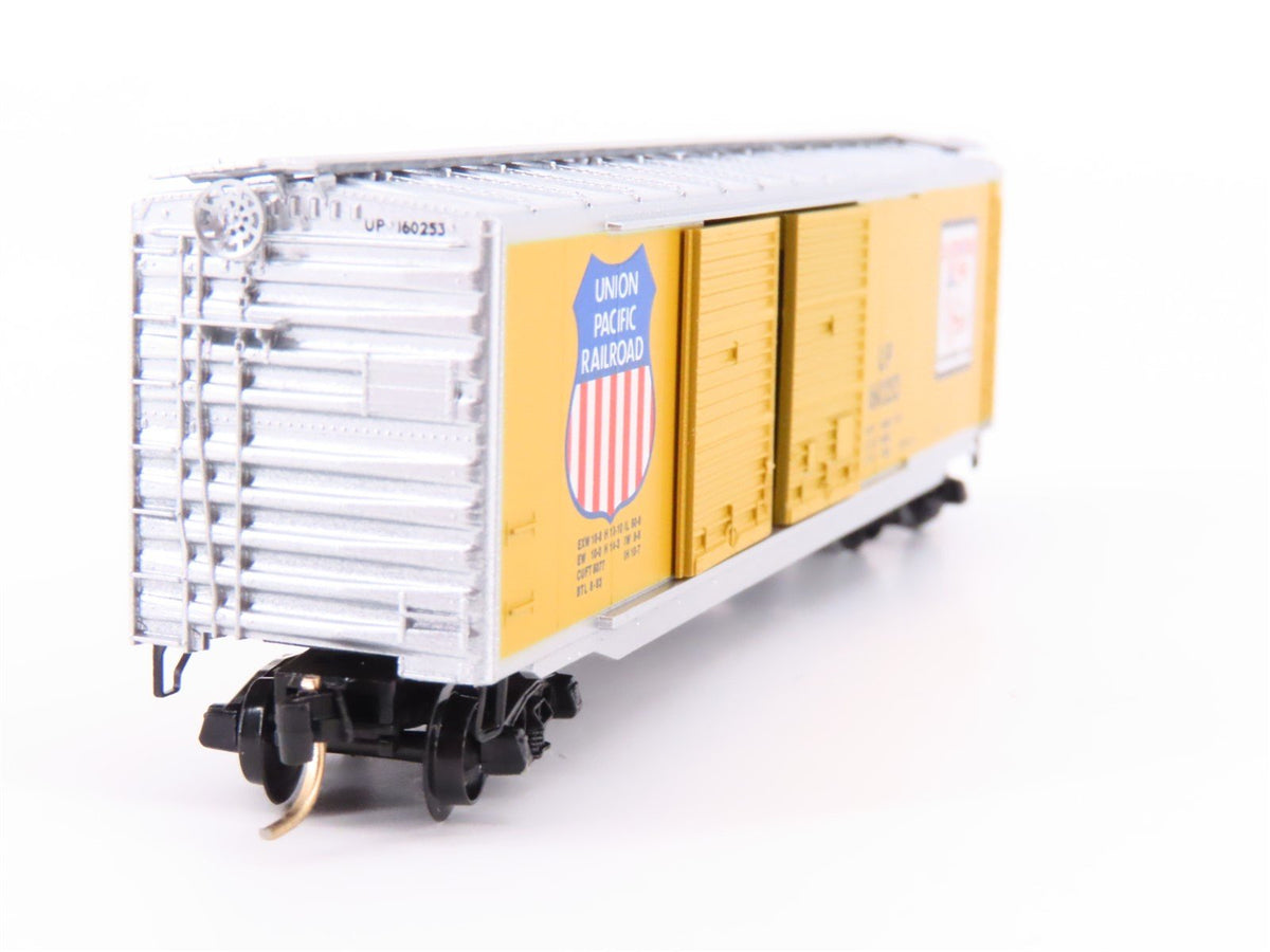 N Scale Micro-Trains MTL 34090 UP Union Pacific 50&#39; Double Door Box Car #160253