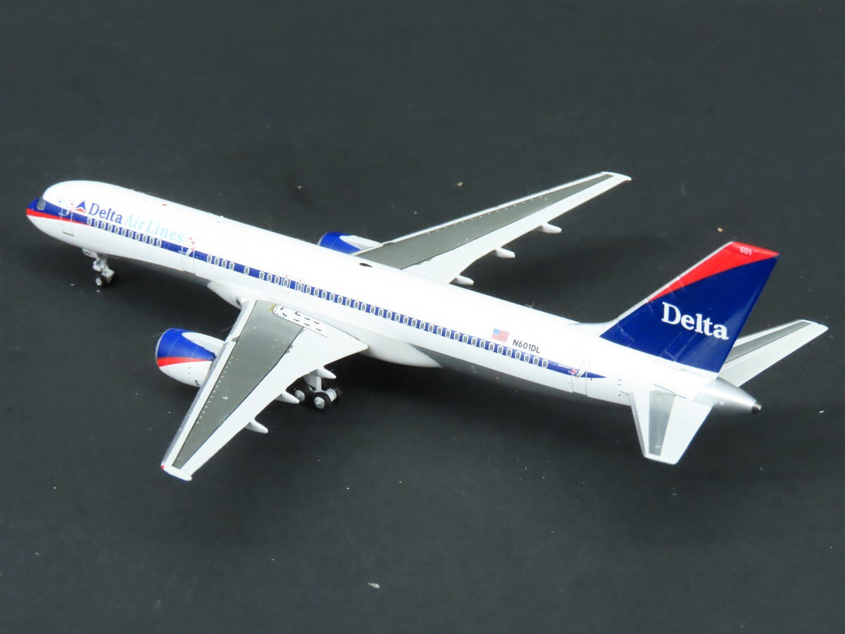 1:400 Next Generation 53170 Die-Cast Delta Air Lines Boeing 757-200 Airliner
