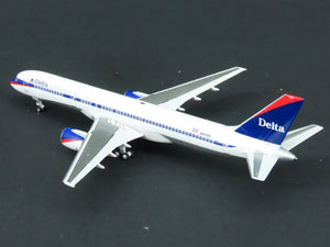 1:400 Next Generation 53170 Die-Cast Delta Air Lines Boeing 757-200 Airliner