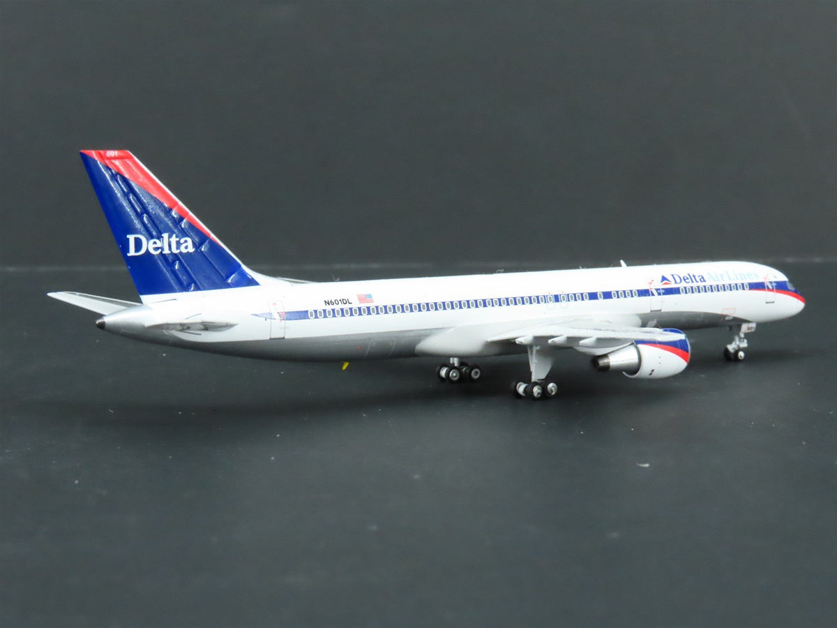 1:400 Next Generation 53170 Die-Cast Delta Air Lines Boeing 757-200 Airliner