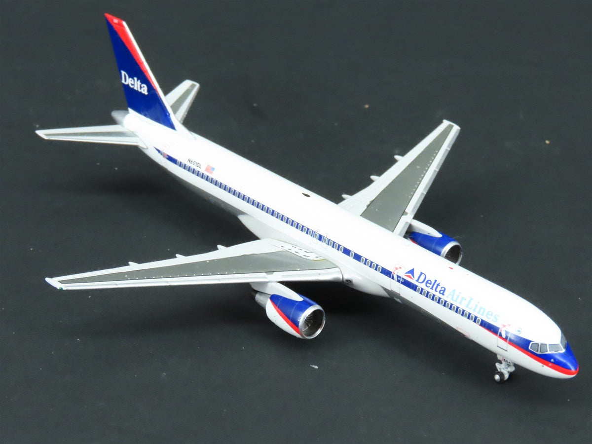 1:400 Next Generation 53170 Die-Cast Delta Air Lines Boeing 757-200 Airliner