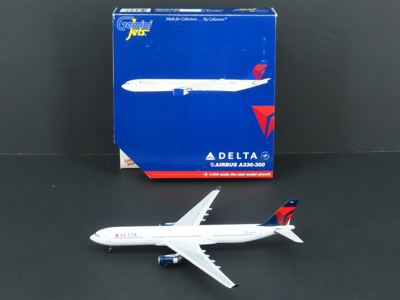 1:400 Scale GeminiJets GJDAL932 Delta Air Lines Airbus A330-300 Airliner