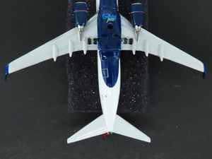 1:400 Scale GeminiJets GJDAL883 Delta Air Lines Boeing 737-300 Airliner