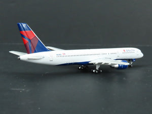 1:400 Scale GeminiJets GJDAL810 Delta Air Lines Boeing 757-200 Airliner