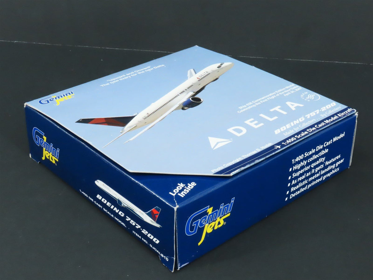 1:400 Scale GeminiJets GJDAL810 Delta Air Lines Boeing 757-200 Airliner