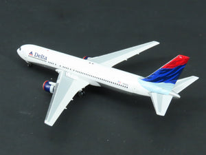 1:400 Scale GeminiJets GJDAL451 Delta Air Lines Boeing 767-300 Airliner