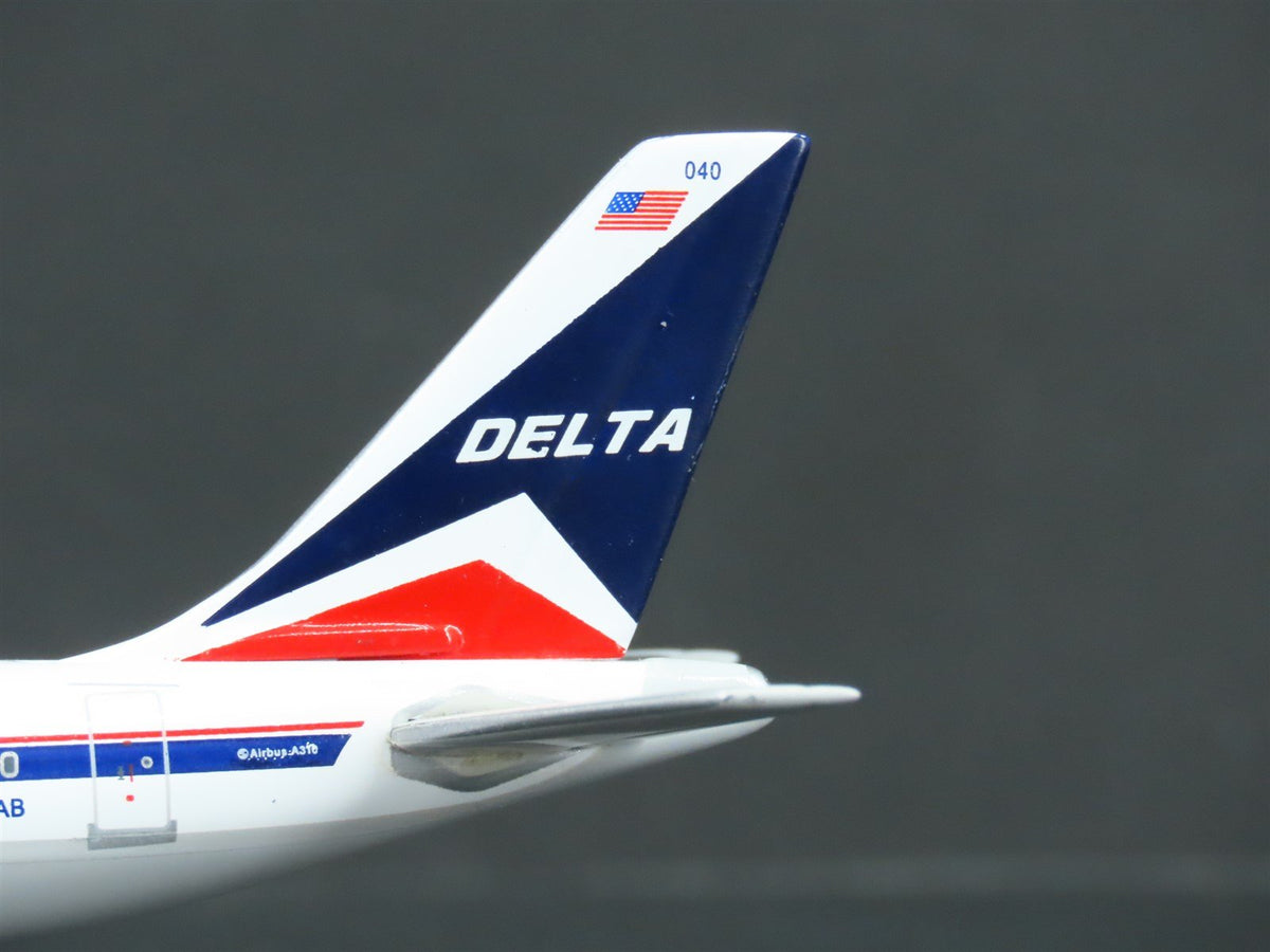 1:400 Scale GeminiJets GJDAL331 Delta Air Lines Airbus A310-300 Airliner
