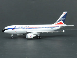 1:400 Scale GeminiJets GJDAL331 Delta Air Lines Airbus A310-300 Airliner