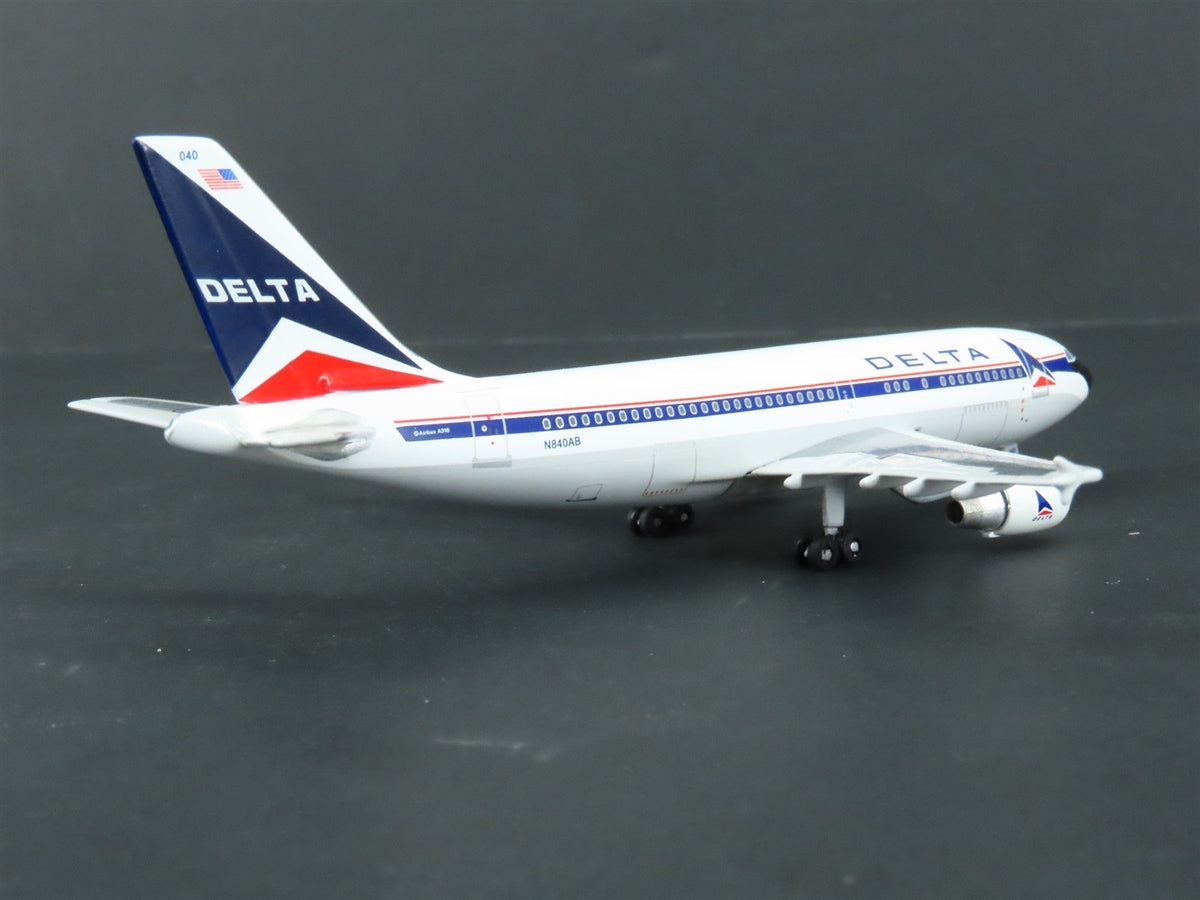 1:400 Scale GeminiJets GJDAL331 Delta Air Lines Airbus A310-300 Airliner