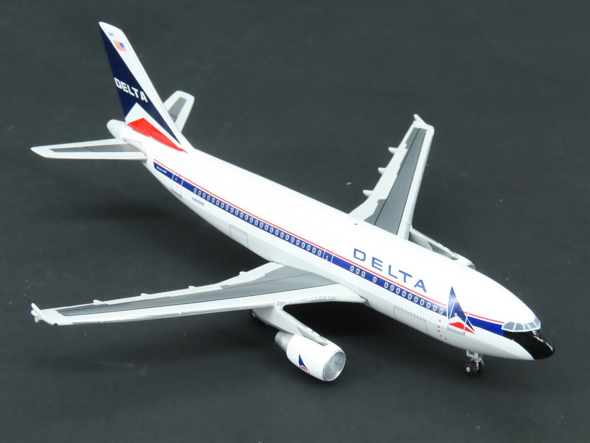 1:400 Scale GeminiJets GJDAL331 Delta Air Lines Airbus A310-300 Airliner