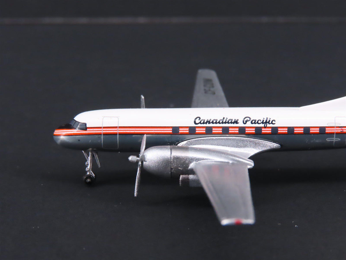 1:400 Aero Classics Die-Cast CP Canadian Pacific Convair CV-240 Airliner CF-CUW