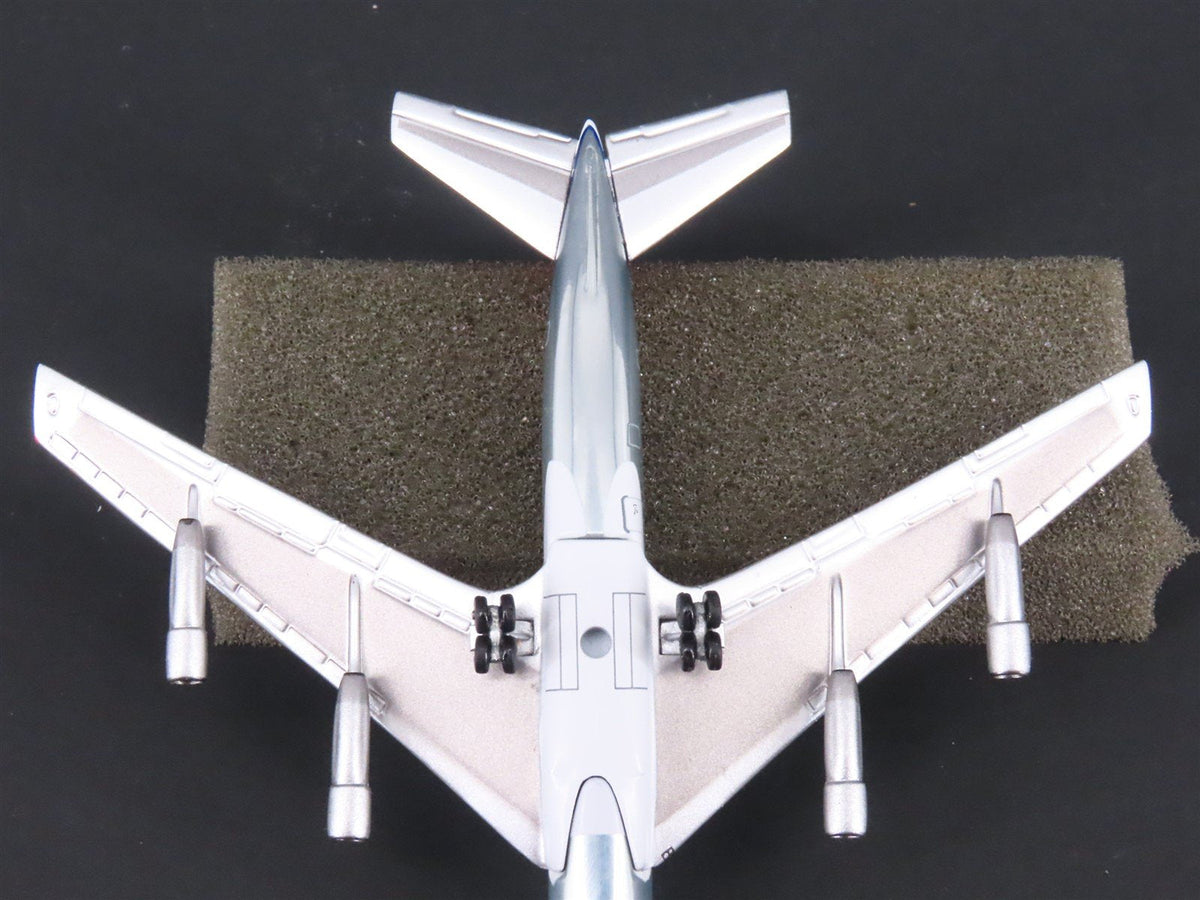 1:400 Scale Aero Classics Die-Cast Northwest Airlines Boeing B-720-051B Airliner