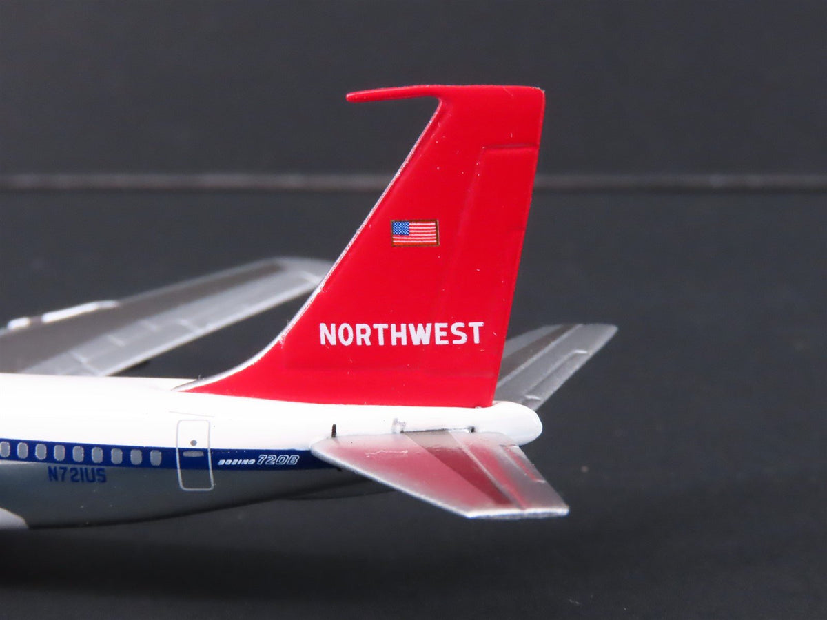 1:400 Scale Aero Classics Die-Cast Northwest Airlines Boeing B-720-051B Airliner