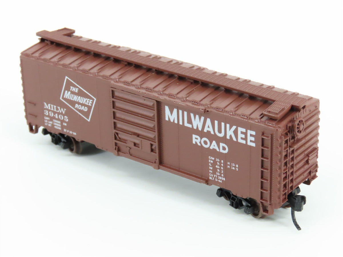 N Scale Atlas 3405 MILW Milwaukee Road 40&#39; Single Door Box Car #39405