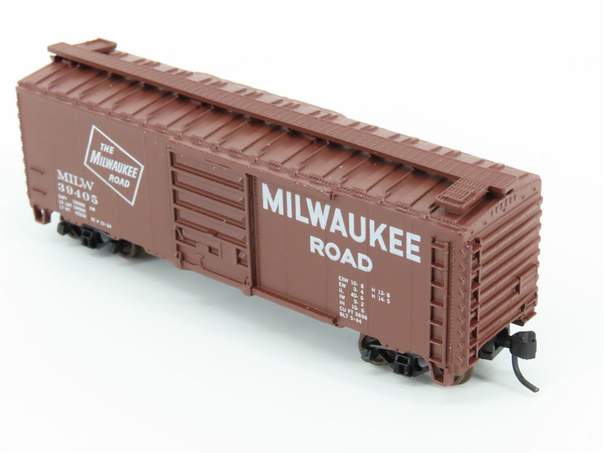 N Scale Atlas 3405 MILW Milwaukee Road 40&#39; Single Door Box Car #39405