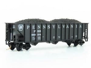 N Scale Atlas 32901 PRR Pennsylvania 90-Ton 3-Bay Hopper #669104 w/ Load