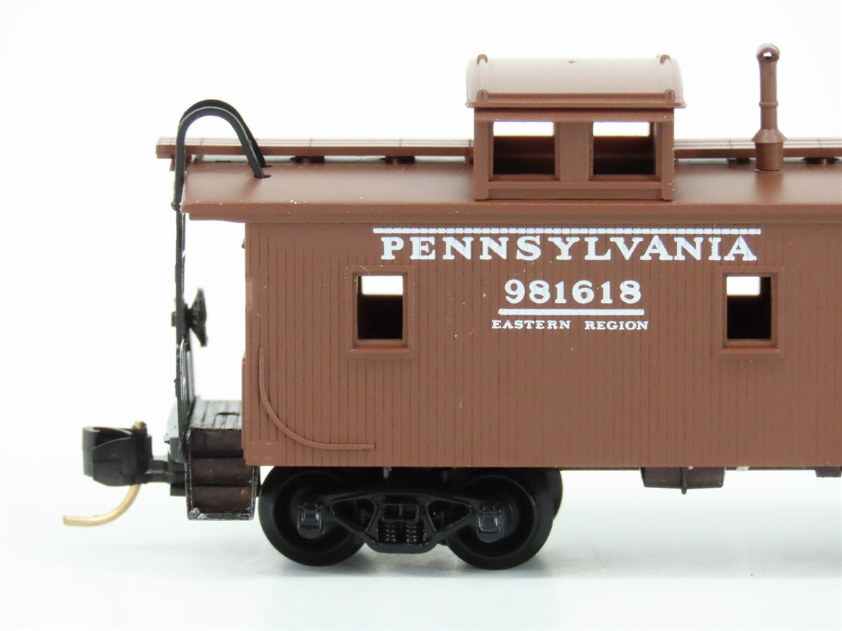 N Micro-Trains MTL 51160 PRR Pennsylvania 34&#39; Offset Cupola Wood Caboose #981618