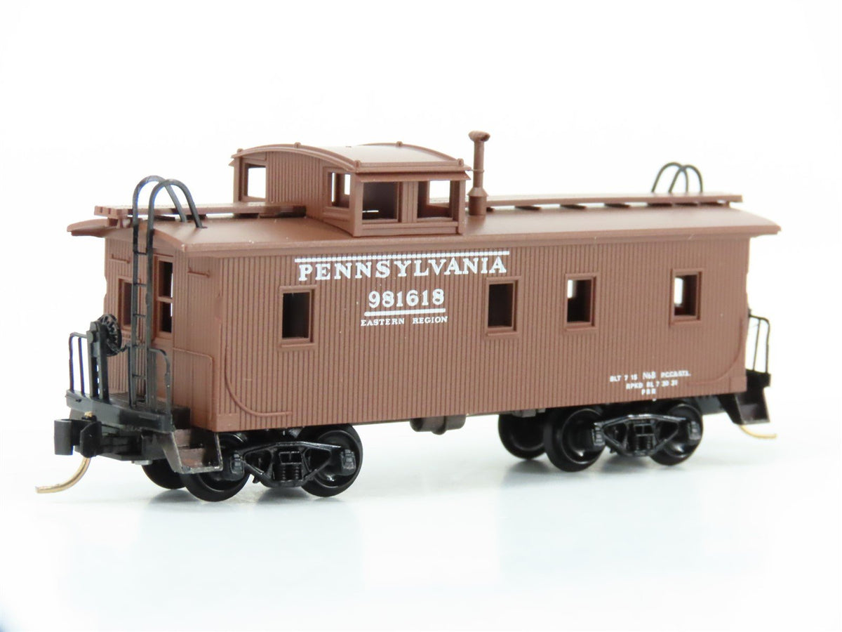 N Micro-Trains MTL 51160 PRR Pennsylvania 34&#39; Offset Cupola Wood Caboose #981618