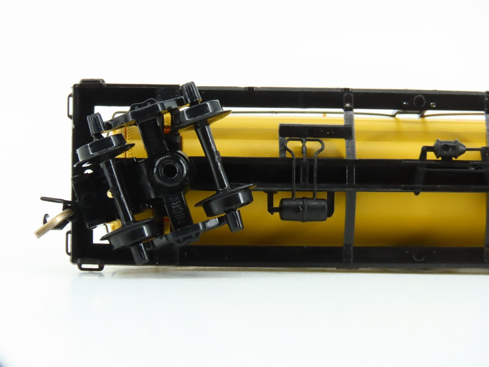 N Scale Micro-Trains MTL 65380 5th Anniversary Single Dome Tank Car #1995